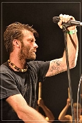 82973-cr Les Tambours du Bronx 11-04-2015 (Zz) (p)